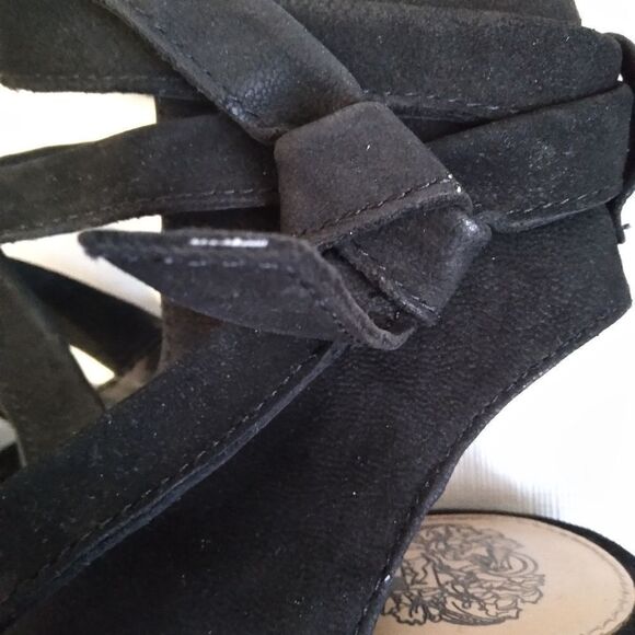 Vince Camuto Black Sammson Suede Leather Peep Toe Strappy Heel Sandal Women's 9 - Picture 11 of 13